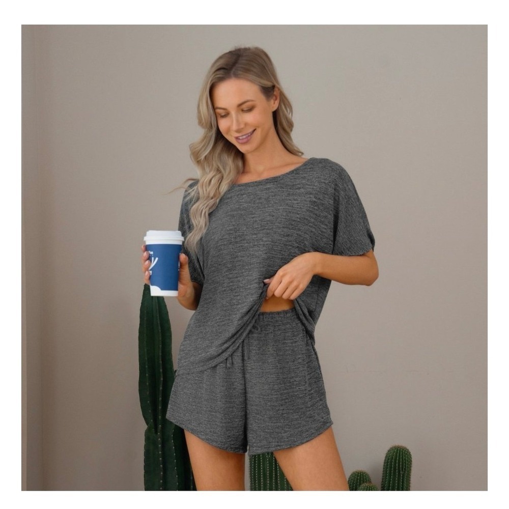 Women's Cozy Tee & Shorts Pajama Set - Cupshe Dark‎ Gray small